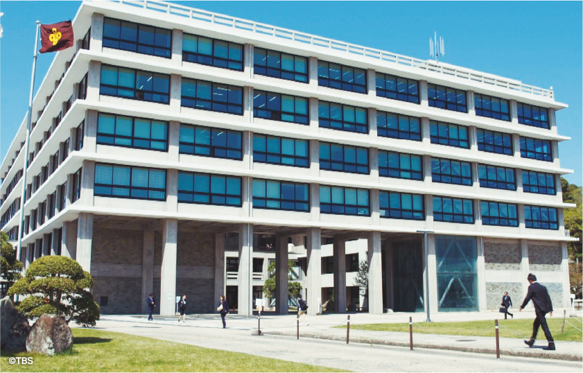 県庁周辺で大規模ロケが行われた！